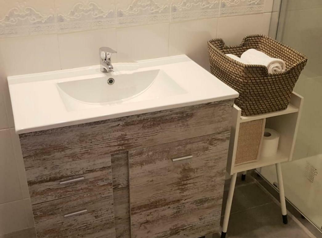 מדריד Ch Apartamento Plaza Del Angel - Semisotano מראה חיצוני תמונה